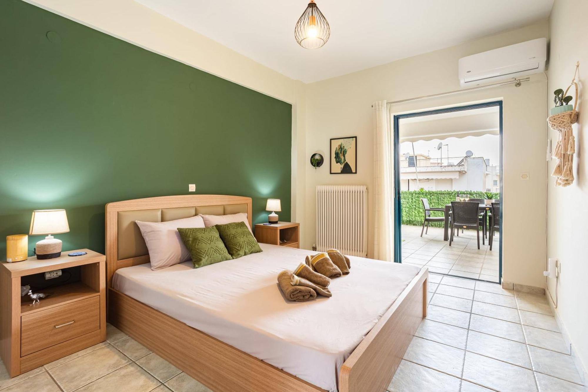 Jason City Escape - Cozy Urban Gem Kalamata Esterno foto